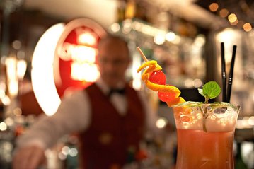 Servierter Cocktail in der Oysterbar