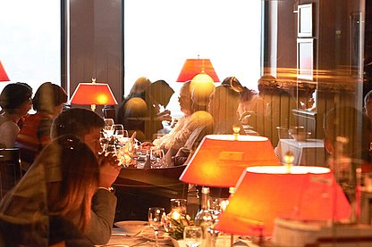 Innenraum-Fischereihafen_Restaurant