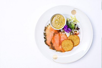 Lachsgericht-Fischereihafen_Restaurant