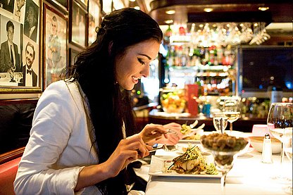 speisen_in_der_oysterbar_fischerreihafen_restaurant_hamburg